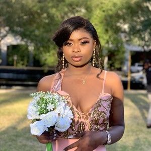 Meet your Posher, Pretty